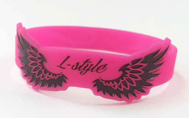 シェイプ型デボス加工(凹み加工)リストバンド